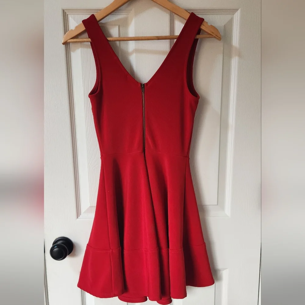 Lulus Home Before Daylight Red Square neck Sleeveles. Size:S - Picture 2 of 6